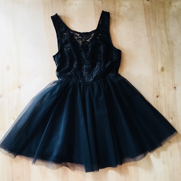 Zara Dresses & Skirts - ZARA- LAST CHANCE BEFORE DONATION !!!